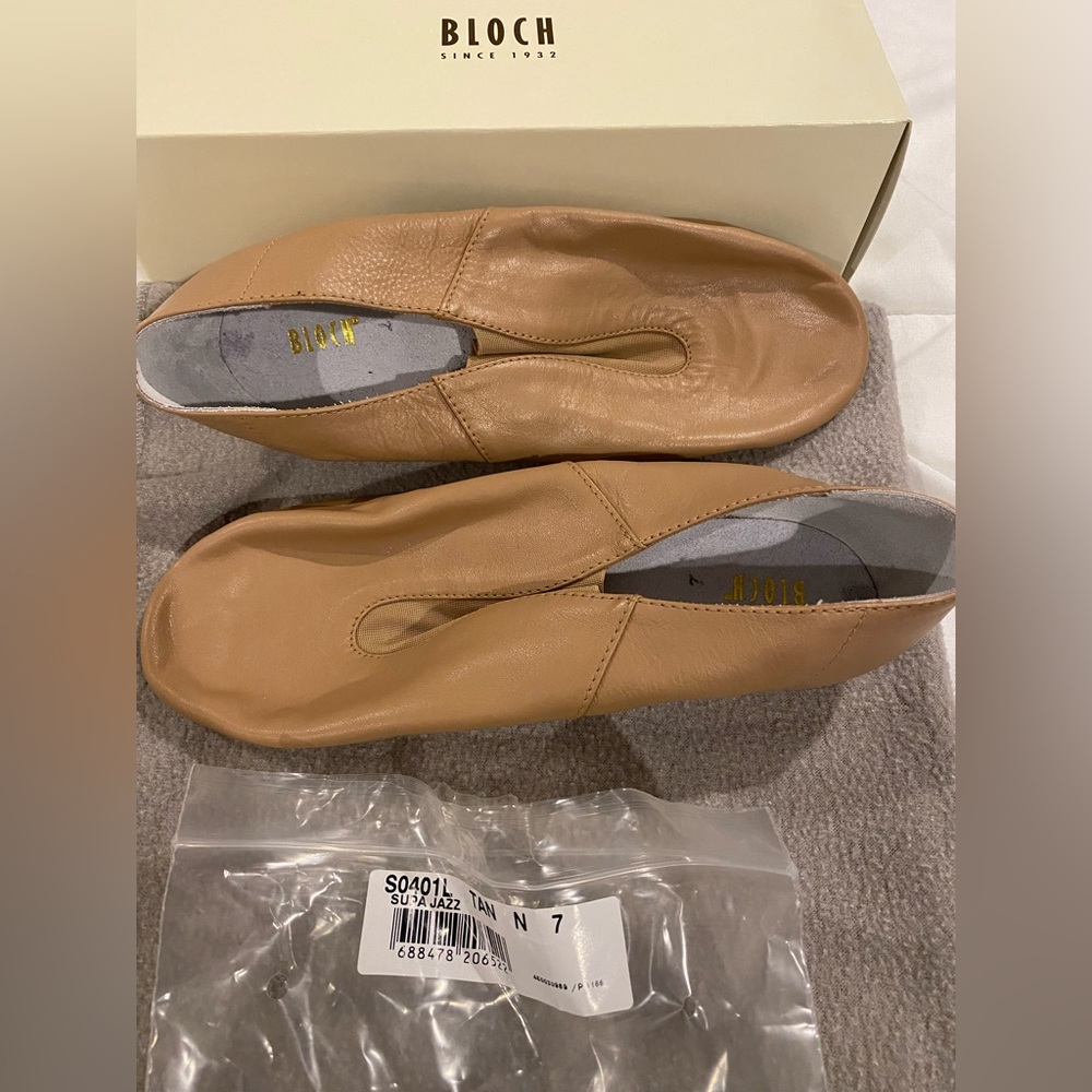 Bloch super jazz tan shoes sz7